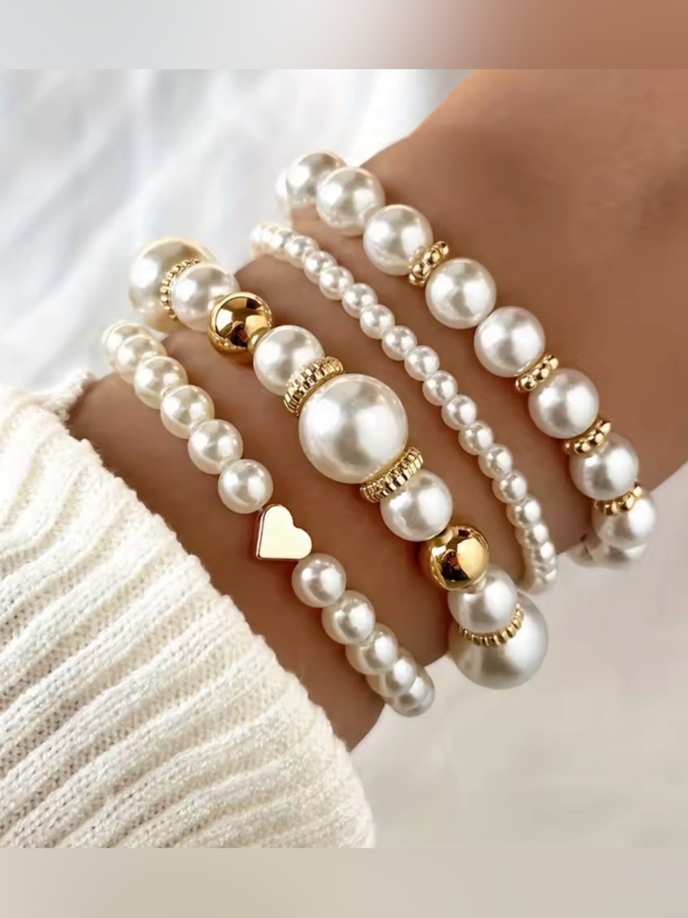Elegant Pearl Bracelet Stack Set ✨🤍